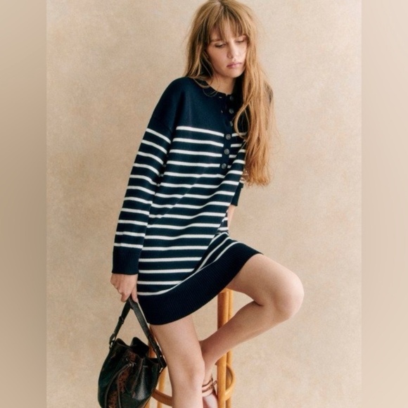 Sezane Dresses & Skirts - Sezane Evelyn Dress Navy / Ecru - Size M